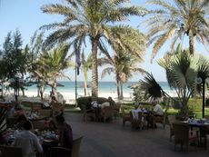 377 Terrasse Cafe Kranzler, FrÅhstÅck.JPG